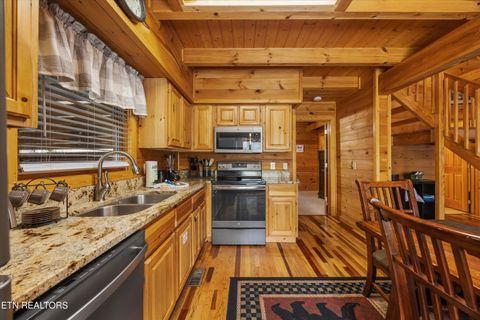 Tiny photo for 309 Elk Cove Way, Gatlinburg, TN 37738 (MLS # 1337145)