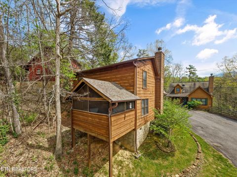 Tiny photo for 309 Elk Cove Way, Gatlinburg, TN 37738 (MLS # 1337145)