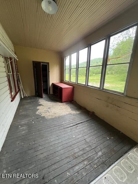 Tiny photo for 1608 Tennessee 116, Caryville, TN 37714 (MLS # 1338069)