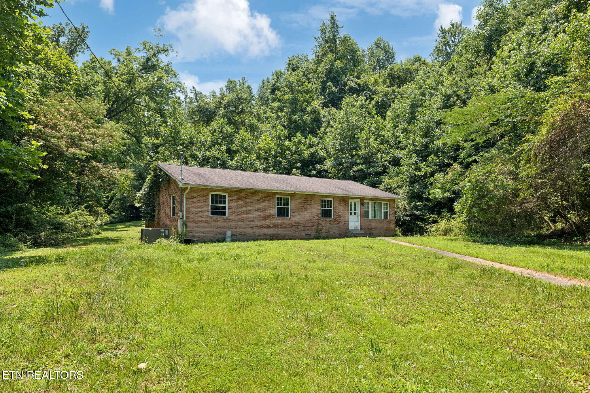 283 Eblen Cave Rd