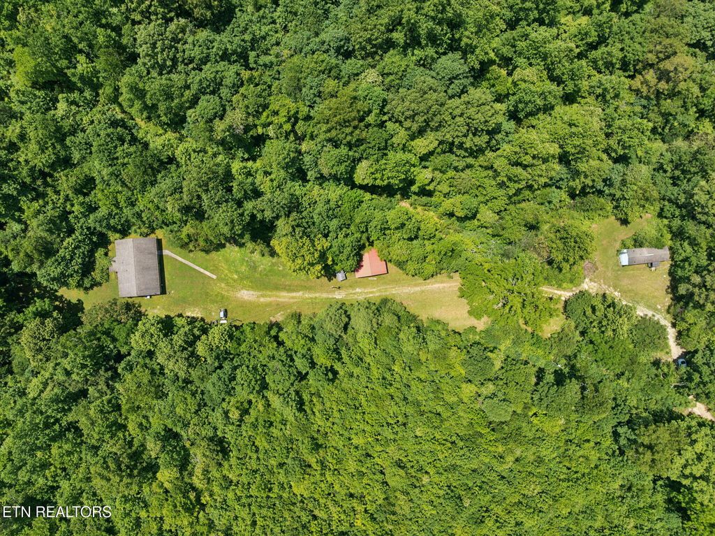 Photo of 283 Eblen Cave Rd, Lenoir City, TN 37771 (MLS # 1306736)