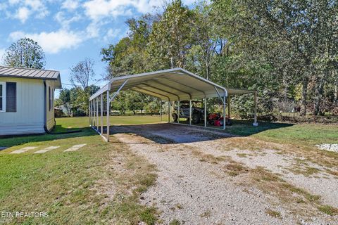 Tiny photo for 914 Renfro Rd, Harriman, TN 37748 (MLS # 1318833)