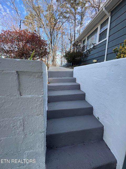 Tiny photo for 3720 Washington Pike, Knoxville, TN 37917 (MLS # 1324779)