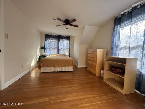 Tiny photo for 3720 Washington Pike, Knoxville, TN 37917 (MLS # 1324779)