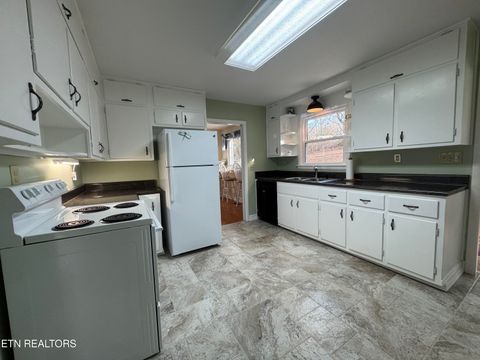 Tiny photo for 3720 Washington Pike, Knoxville, TN 37917 (MLS # 1324779)