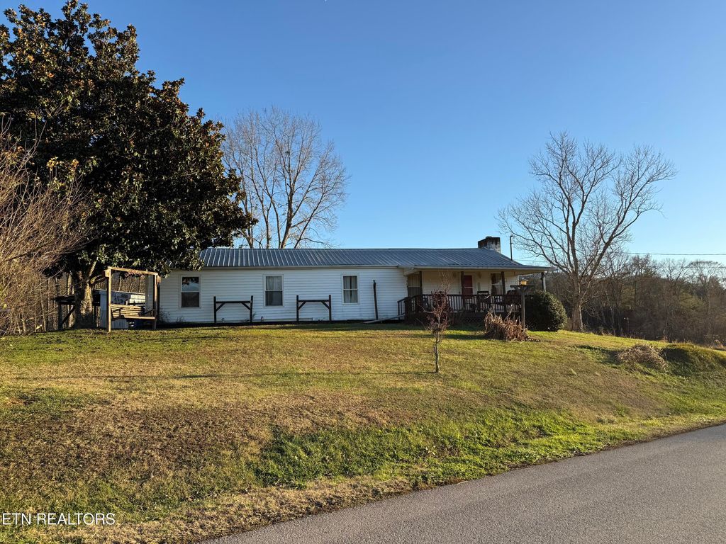 Photo of 1230 butch bayless Lane, Seymour, TN 37865 (MLS # 1323281)