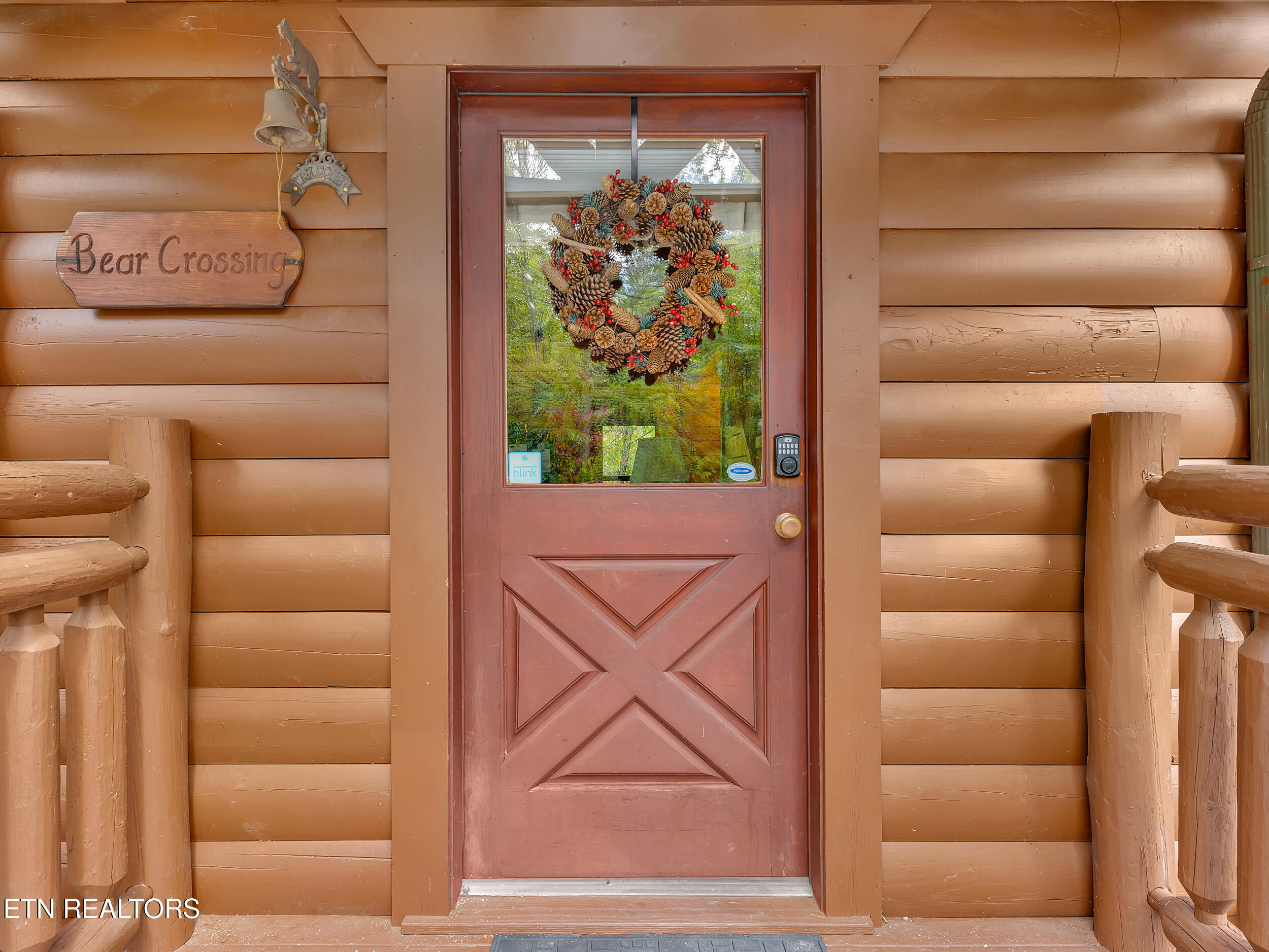 1906 Buckeye View Way