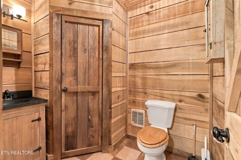 Tiny photo for 7836 Carnes Rd, Townsend, TN 37882 (MLS # 1359775)