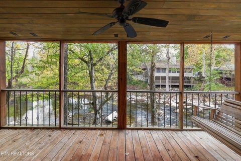 Tiny photo for 7836 Carnes Rd, Townsend, TN 37882 (MLS # 1359775)