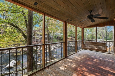 Tiny photo for 7836 Carnes Rd, Townsend, TN 37882 (MLS # 1359775)