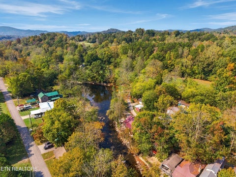 Tiny photo for 7836 Carnes Rd, Townsend, TN 37882 (MLS # 1359775)
