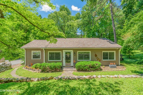 Photo of 509 Highland Hills Rd, Knoxville, TN 37919 (MLS # 1344113)
