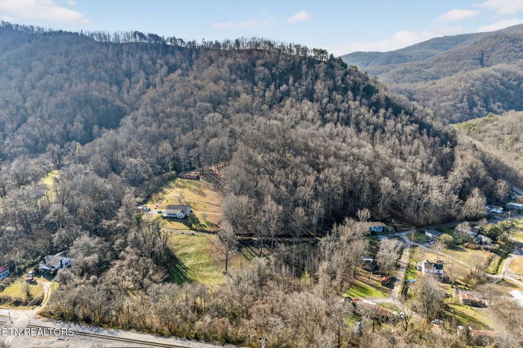 Photo of Butcher Lane, Rocky Top, TN 37769 (MLS # 1324441)