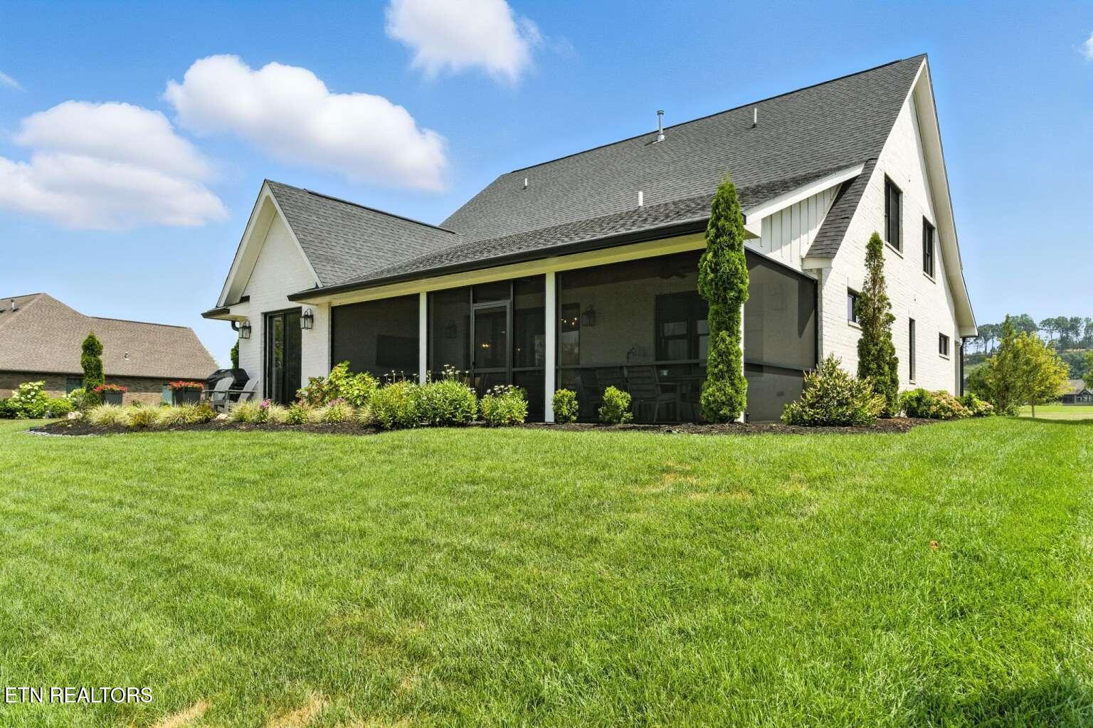 3498 Old Club Rd