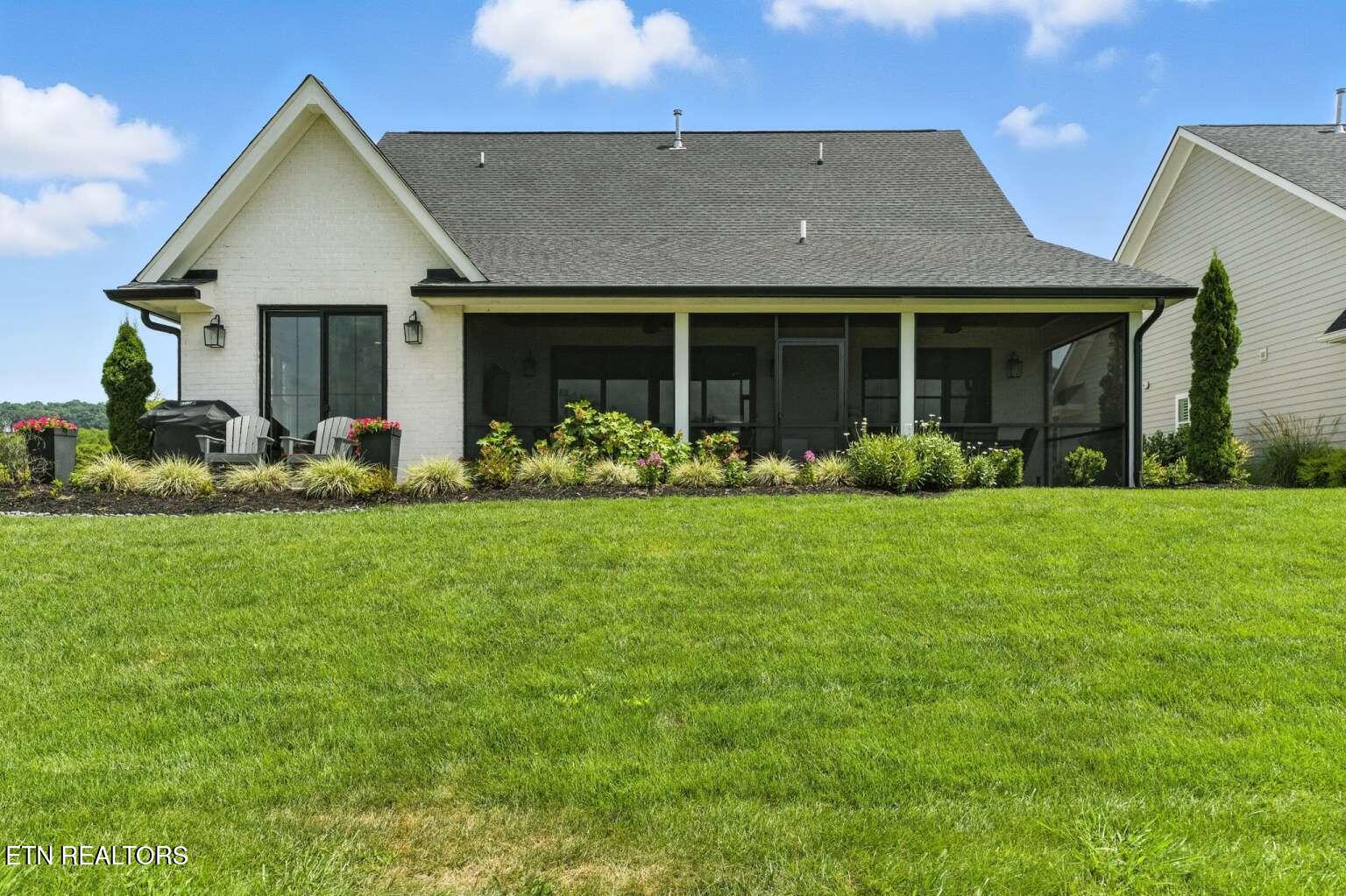 3498 Old Club Rd