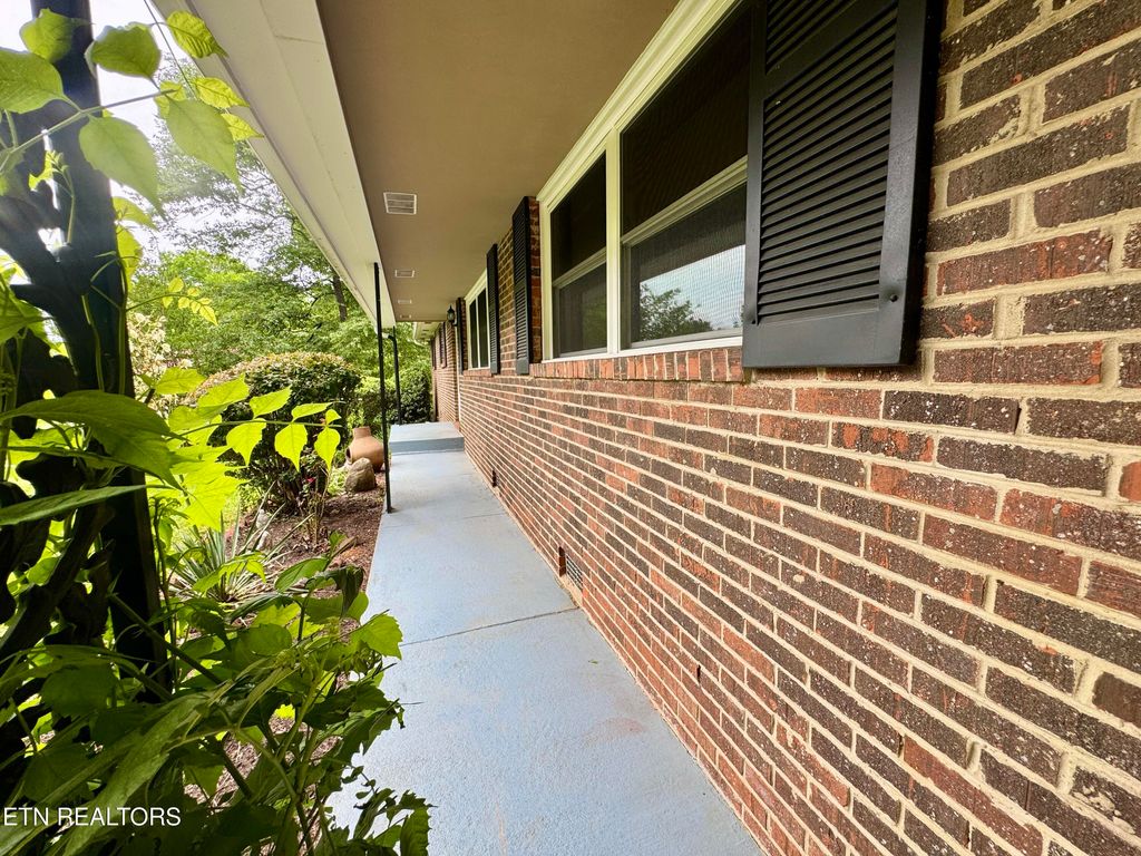 Photo of 10801 Highcliff Drive, Knoxville, TN 37934 (MLS # 1342772)
