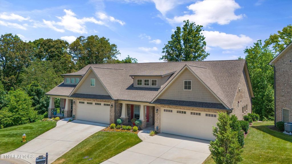 Photo of 13053 Hampshire Bay Lane, Farragut, TN 37934 (MLS # 1267570)