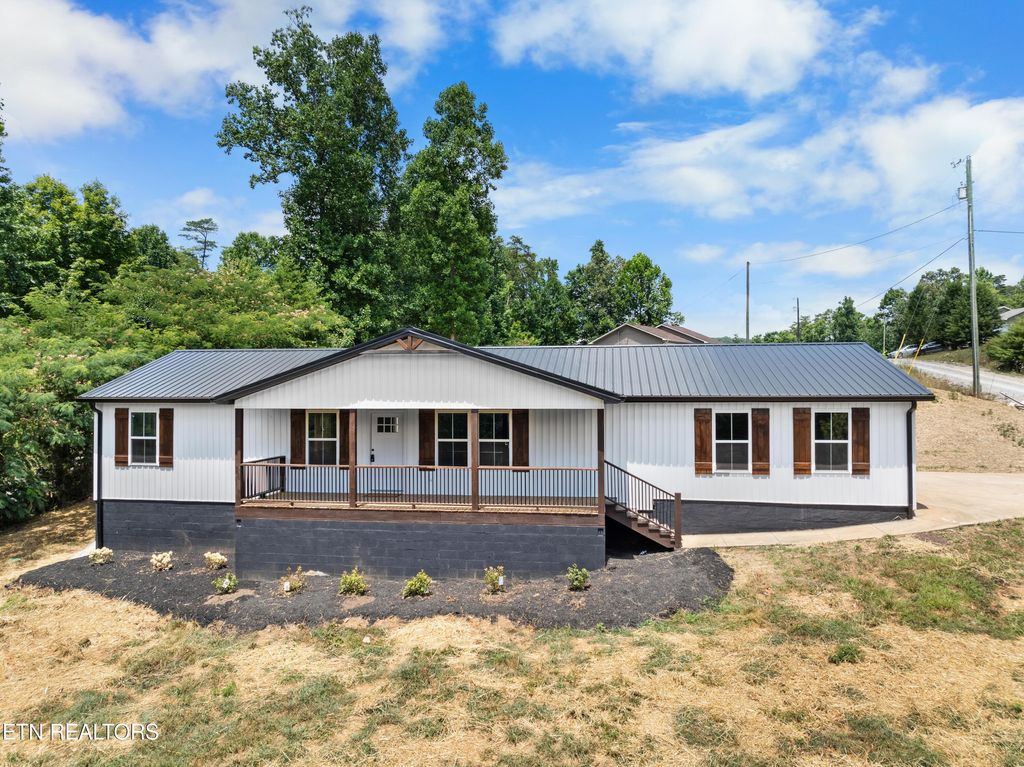 Photo of 105 Agape Lane, Heiskell, TN 37754 (MLS # 1268745)