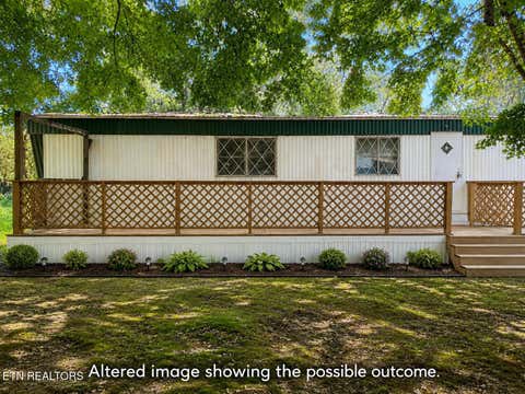 Tiny photo for 112 Queen St, Clinton, TN 37716 (MLS # 1348502)