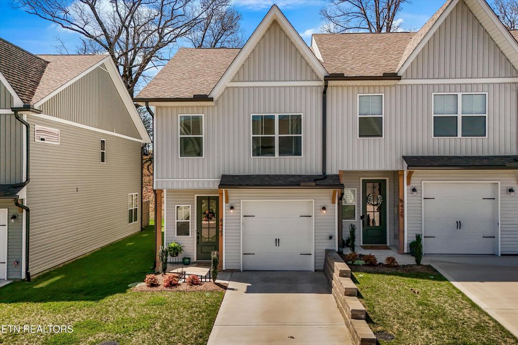 Photo of 8423 Whisper Lane, Powell, TN 37849 (MLS # 1333984)