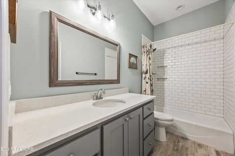 Tiny photo for 307 W Shore Drive, Rockwood, TN 37854 (MLS # 1333275)