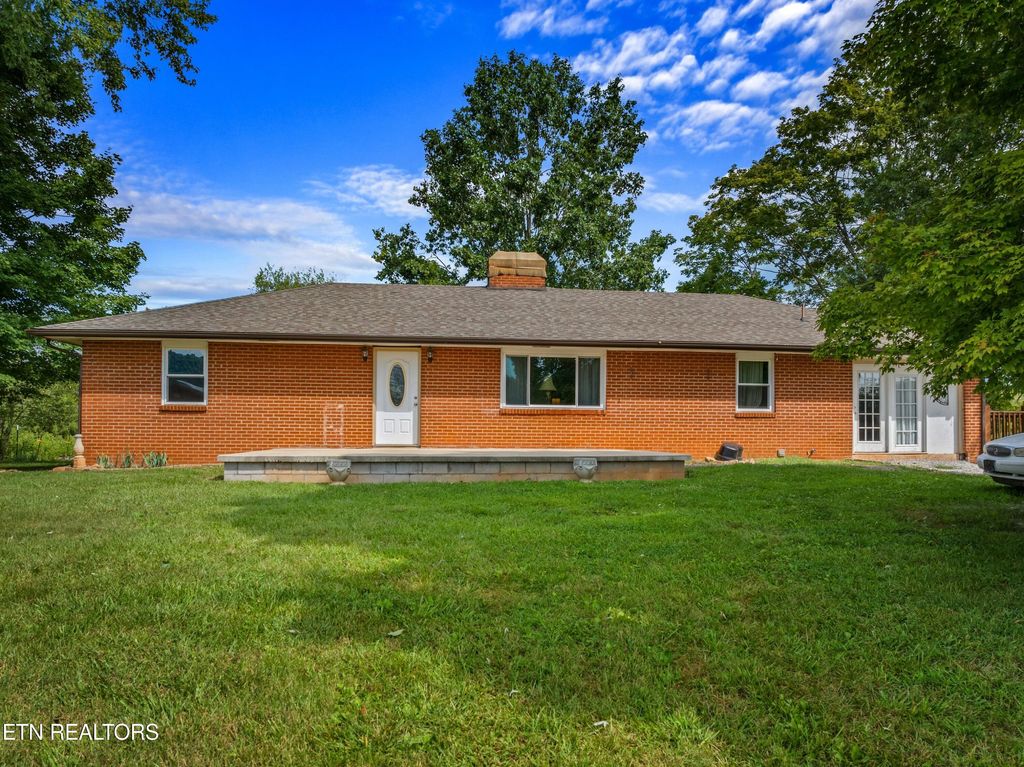 Photo of 290 Rocky Springs Rd, Bean Station, TN 37708 (MLS # 1275537)