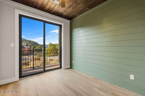 Tiny photo for 215 Circle Drive DR #Unit 9, Gatlinburg, TN 37738 (MLS # 1354973)