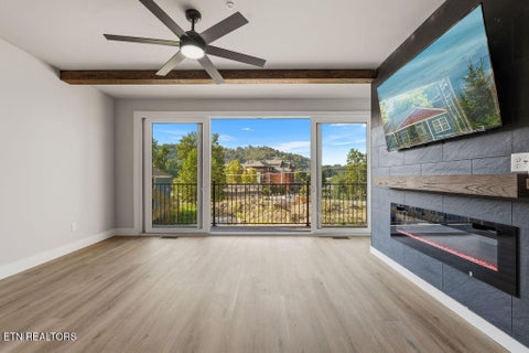 Tiny photo for 215 Circle Drive DR #Unit 9, Gatlinburg, TN 37738 (MLS # 1354973)