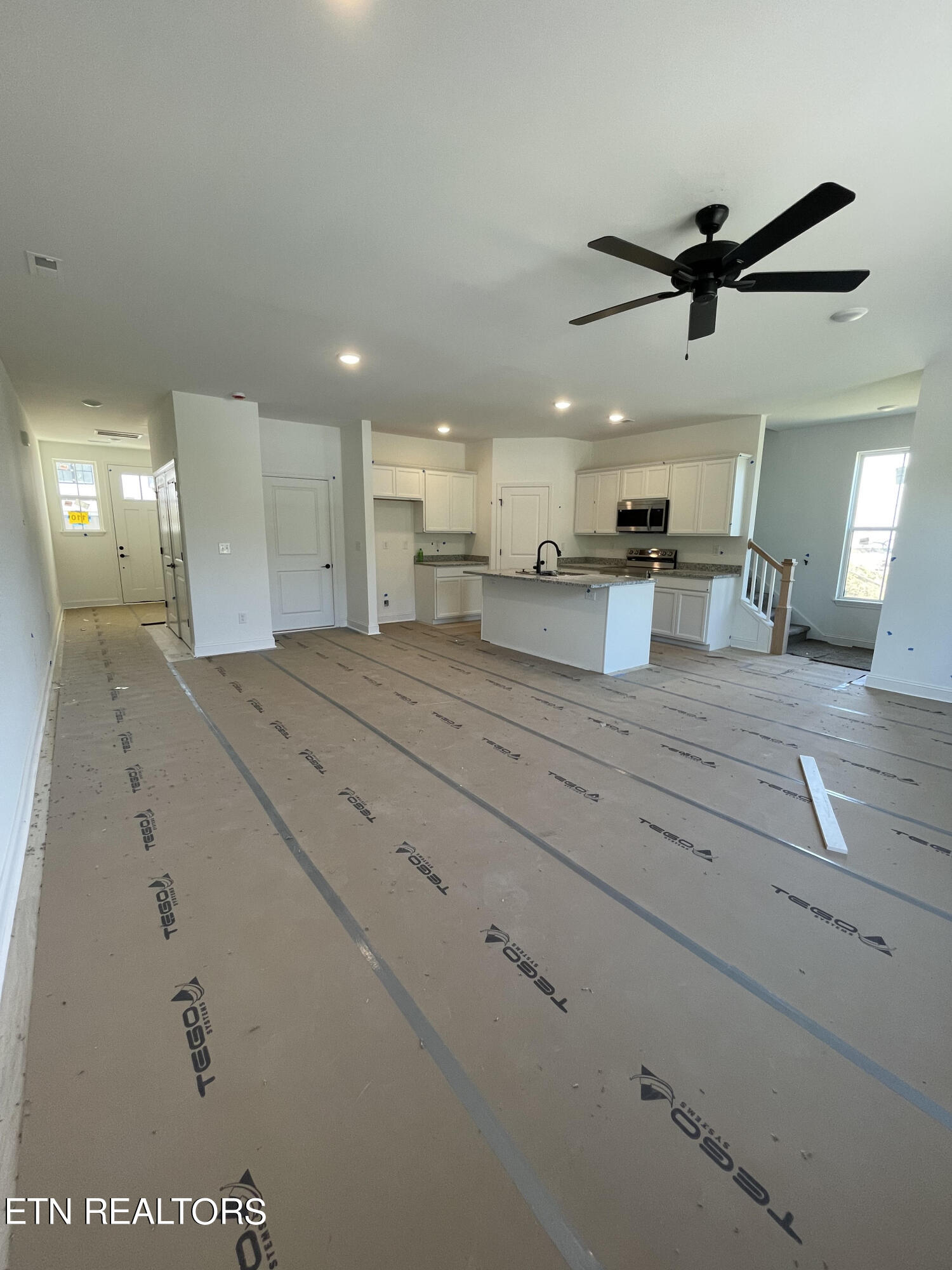 9158 Rolling Stone Way