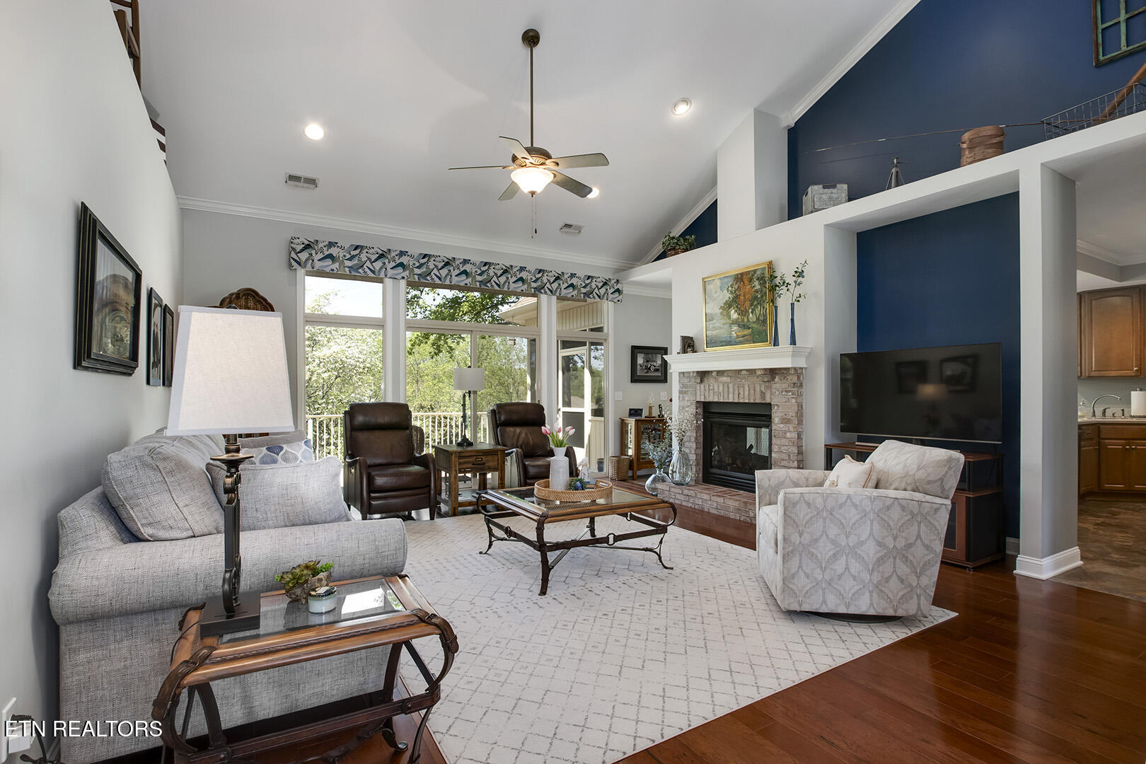 405 Tecumseh Point