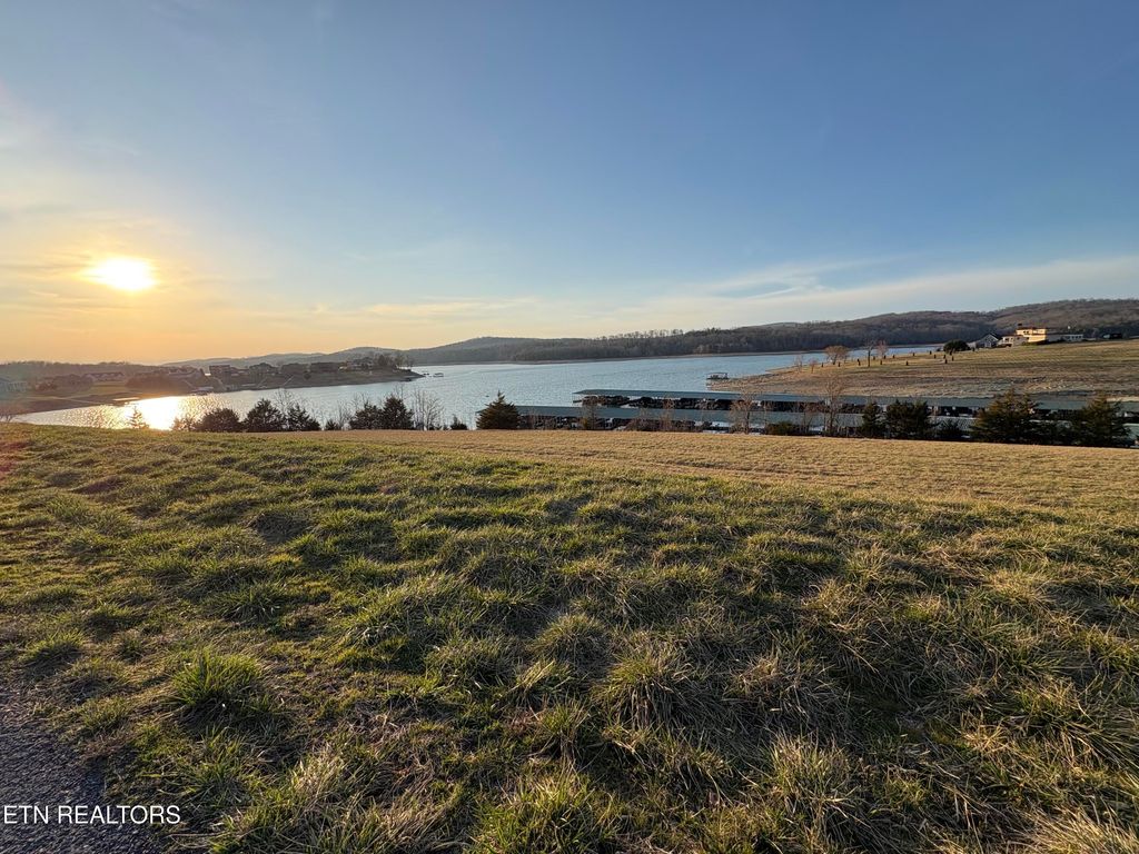 Photo of 372 Russell Brothers Rd, Sharps Chapel, TN 37866 (MLS # 1331779)