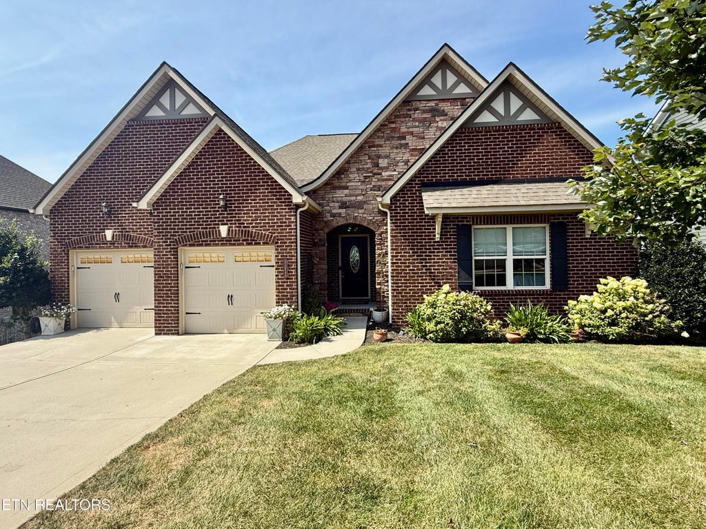 Photo of 11013 Hunters Knoll Lane, Knoxville, TN 37932 (MLS # 1353835)