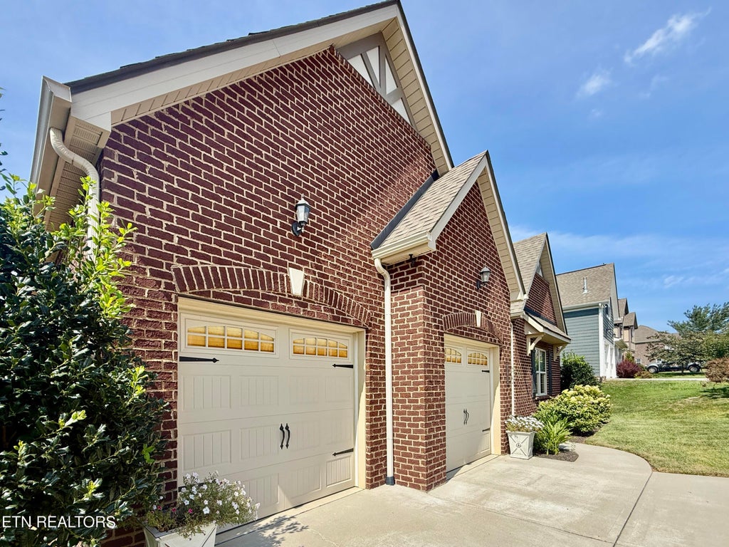 Photo of 11013 Hunters Knoll Lane, Knoxville, TN 37932 (MLS # 1353835)
