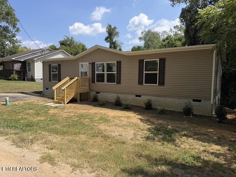 Photo of 3110 Landview Drive, Knoxville, TN 37914 (MLS # 1354027)