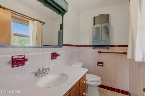 Tiny photo for 717 Kimberlin Heights Rd, Knoxville, TN 37920 (MLS # 1354732)