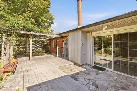 Tiny photo for 717 Kimberlin Heights Rd, Knoxville, TN 37920 (MLS # 1354732)