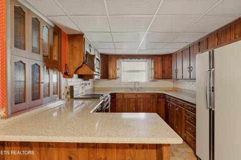 Tiny photo for 717 Kimberlin Heights Rd, Knoxville, TN 37920 (MLS # 1354732)