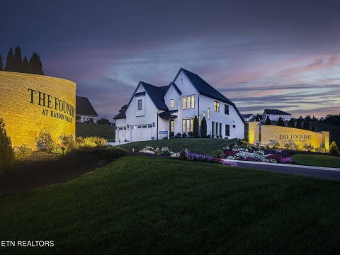 Tiny photo for 20 Silver Cedar Lane, Knoxville, TN 37932 (MLS # 1360039)