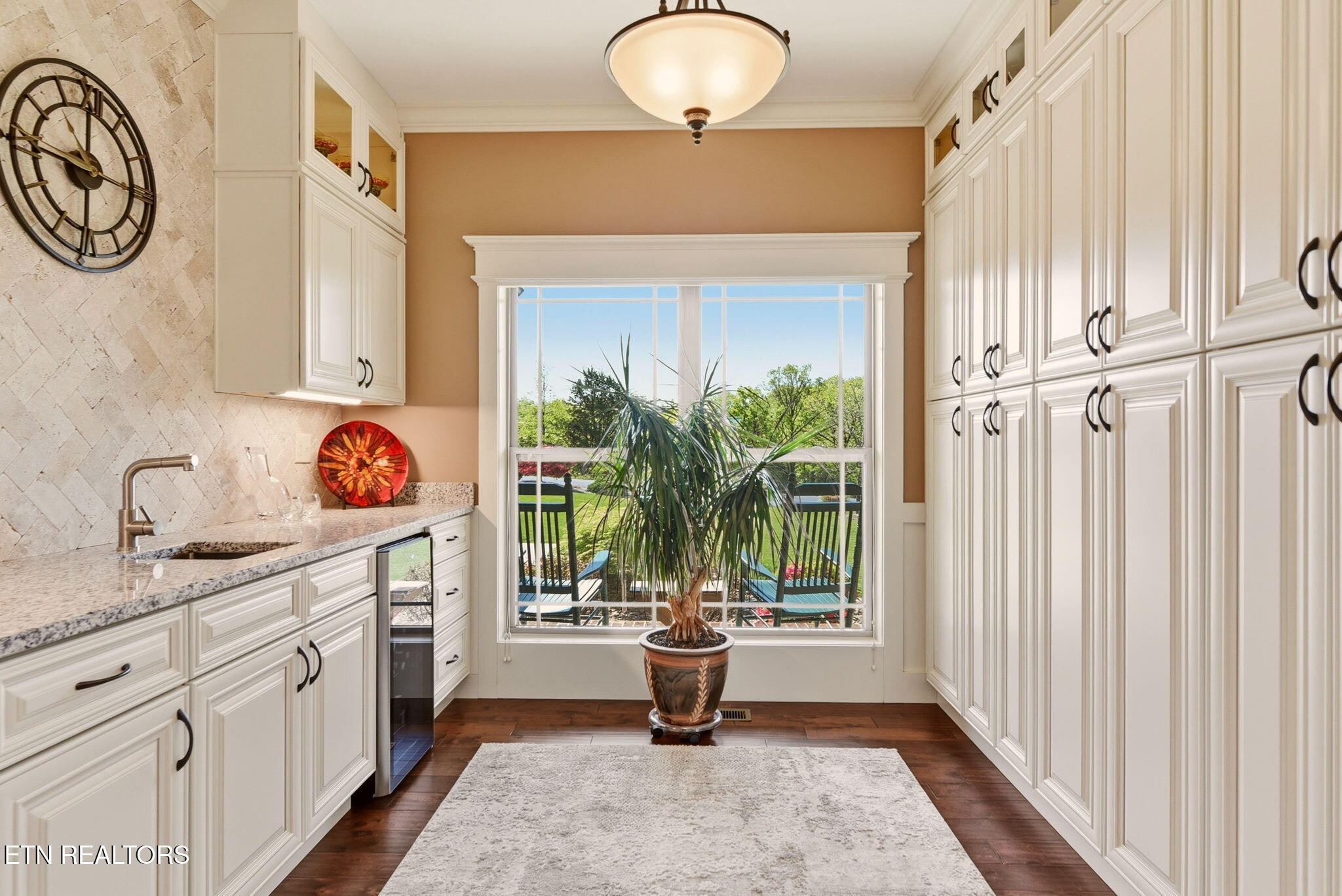 112 Roaming Fawn Drive