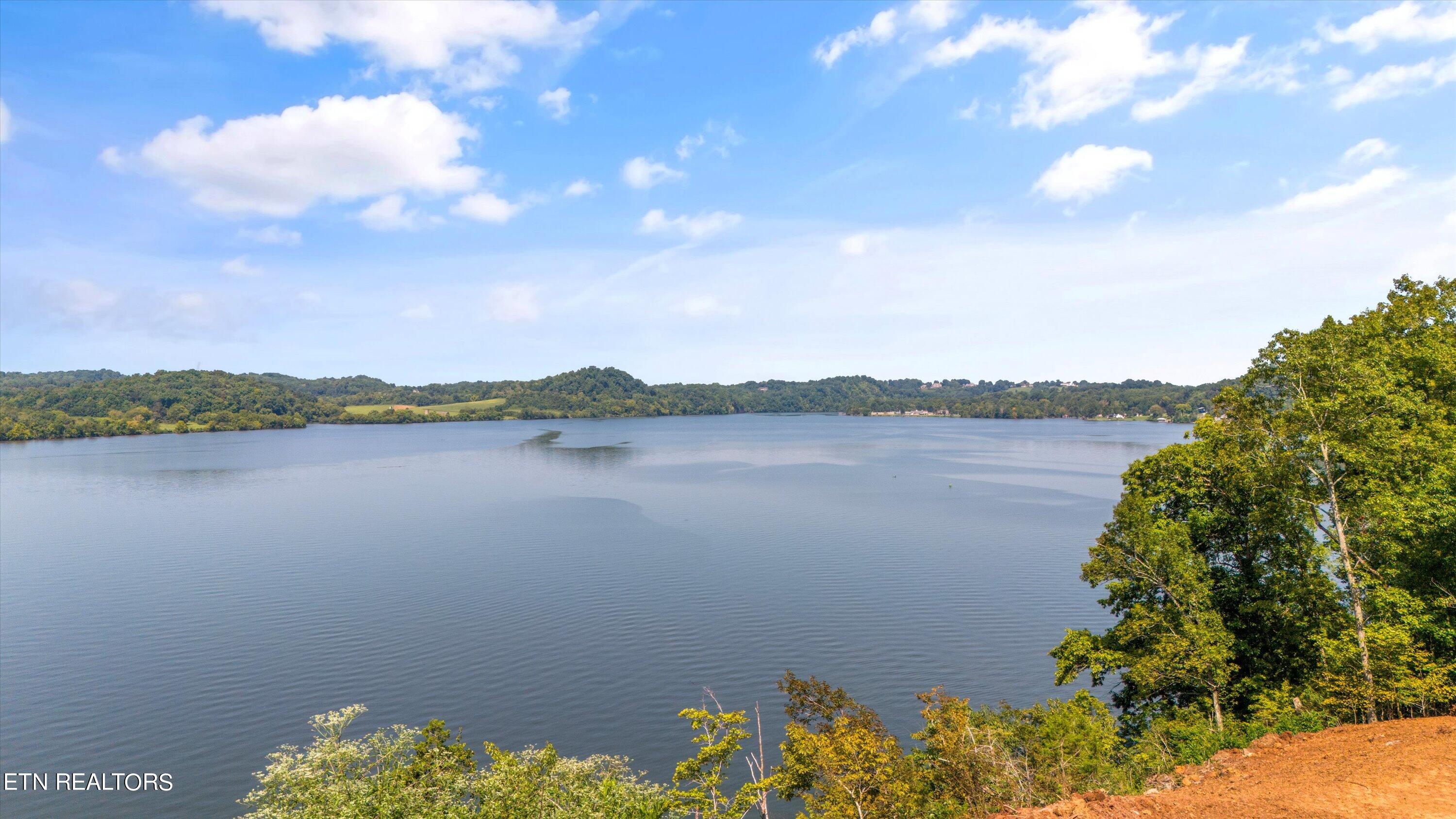 2132 Delta Queen Rd