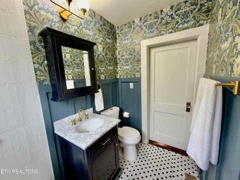 Tiny photo for 1701 Branson Ave, Knoxville, TN 37917 (MLS # 1349542)