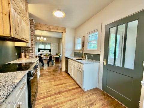 Tiny photo for 1701 Branson Ave, Knoxville, TN 37917 (MLS # 1349542)