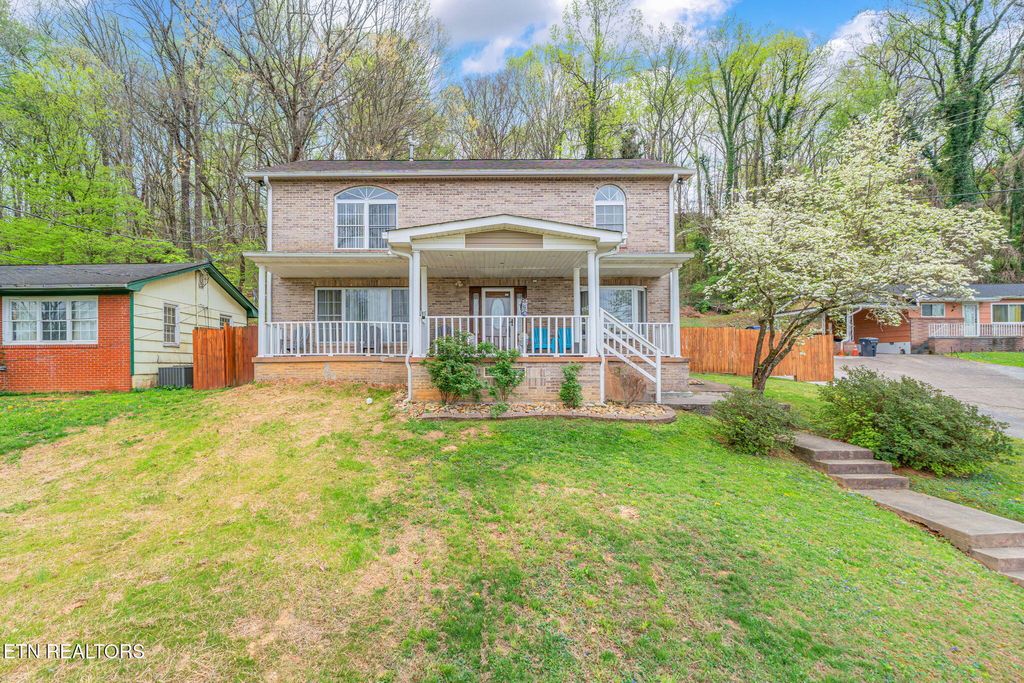 Photo of 4400 Norwalk Ave, Knoxville, TN 37914 (MLS # 1335150)