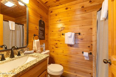 Tiny photo for 2004 Cougar Crossing Way, Sevierville, TN 37876 (MLS # 1327700)