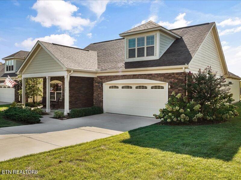 923 Pryse Farm Blvd