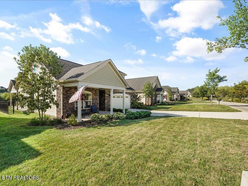 923 Pryse Farm Blvd