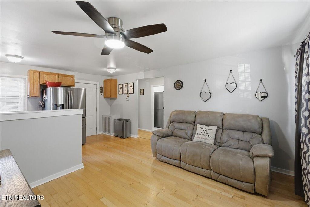 Photo of 2531 Cecelia Ave, Maryville, TN 37804 (MLS # 1336522)