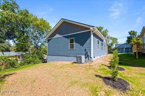 Tiny photo for 312 Plaza St, Knoxville, TN 37920 (MLS # 1357313)