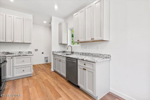 Tiny photo for 312 Plaza St, Knoxville, TN 37920 (MLS # 1357313)