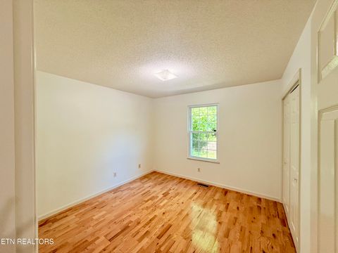 Tiny photo for 702 Hamid Place, Knoxville, TN 37920 (MLS # 1330215)